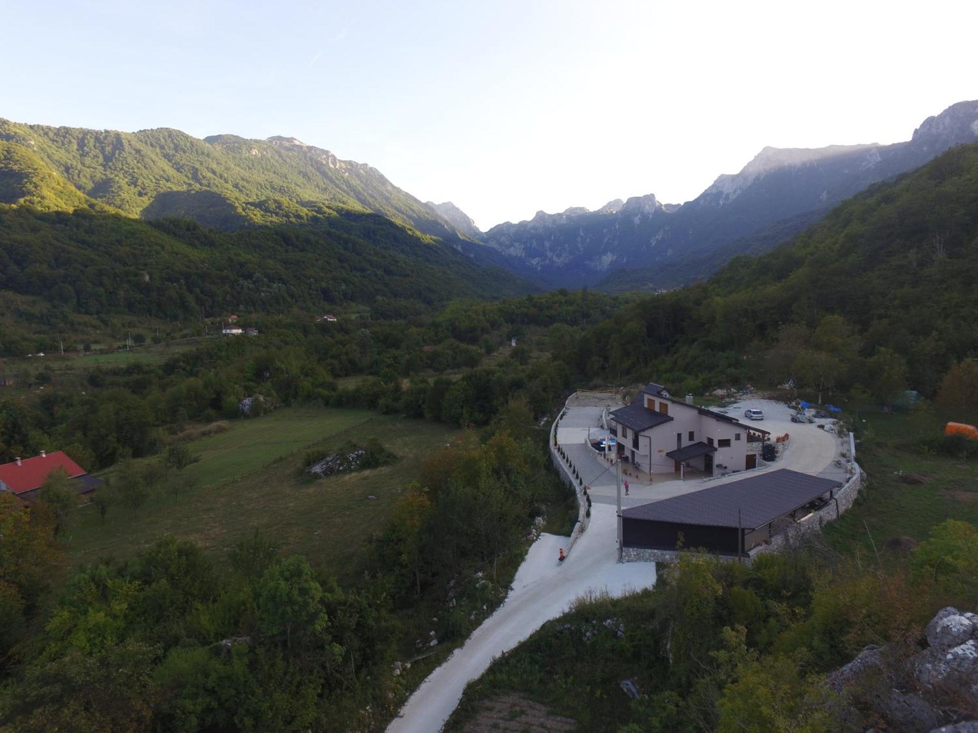 Josanica Bed&Breakfast Konjic Exterior foto